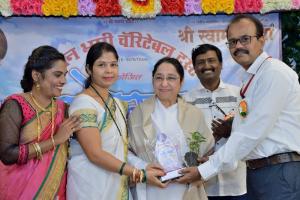 Rajyogini B. K. Shakudidiji with Bro. Rajendra Vakhare, Sis. Seema Vakhare